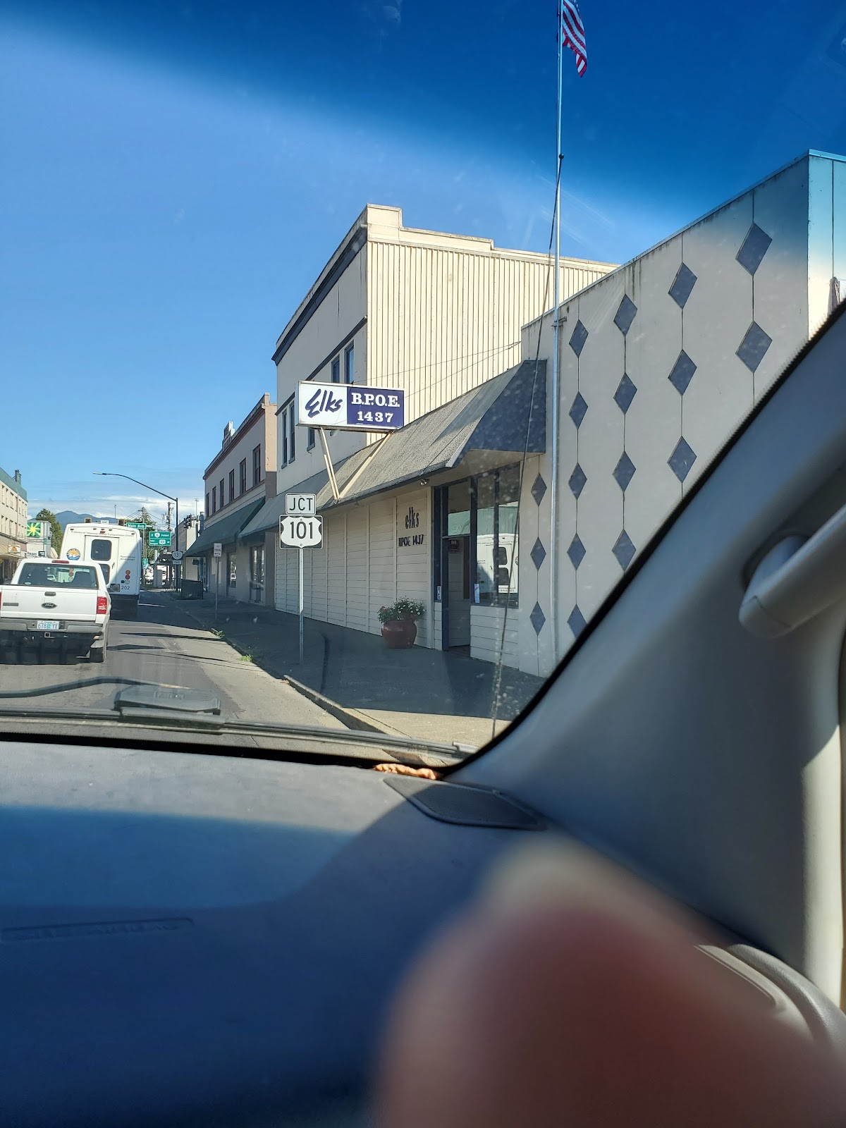 Elks Lodge Tillamook 1437 RV Park