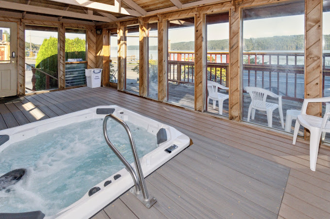 Glen Ayr Waterfront Resort