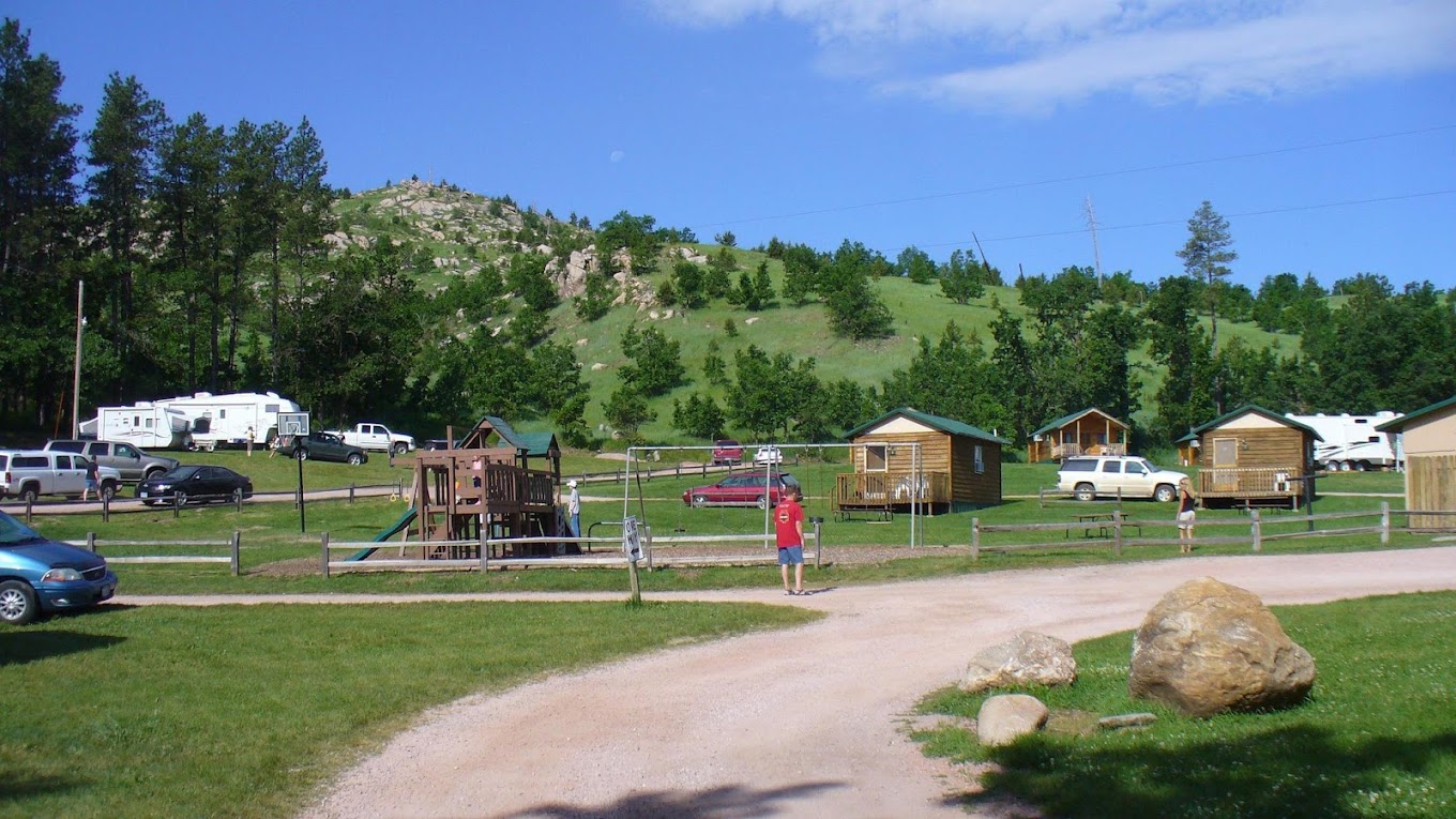 Spokane Creek Cabins