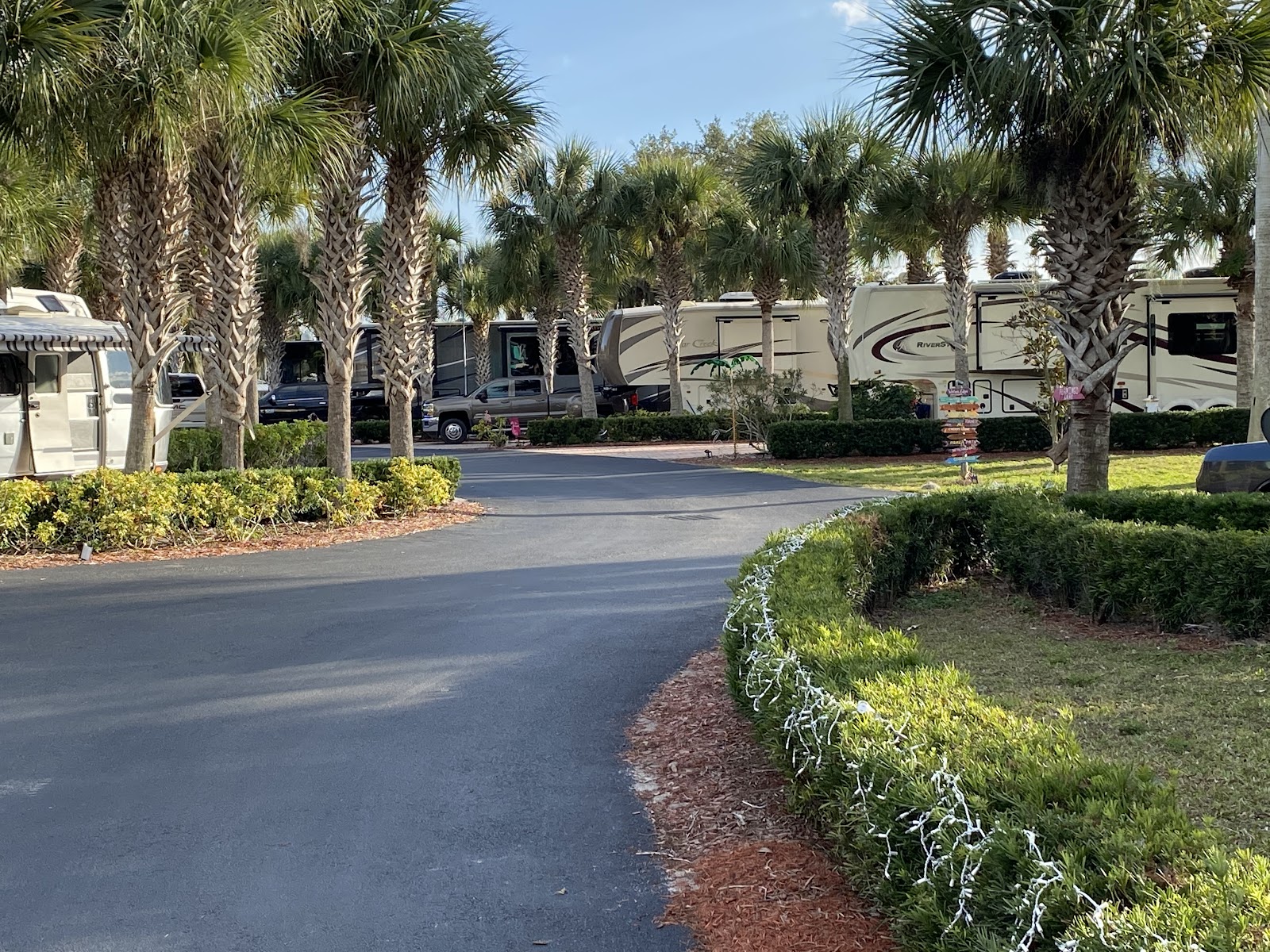 Okeechobee Waterway RV Resort