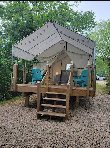 Eminence Cottages & Camp