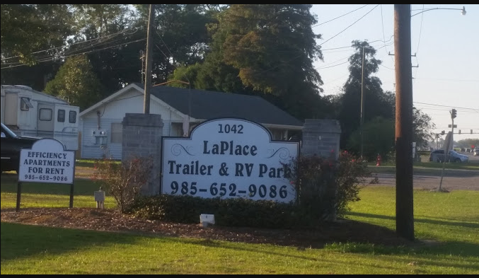 Laplace Trailer-RV Park
