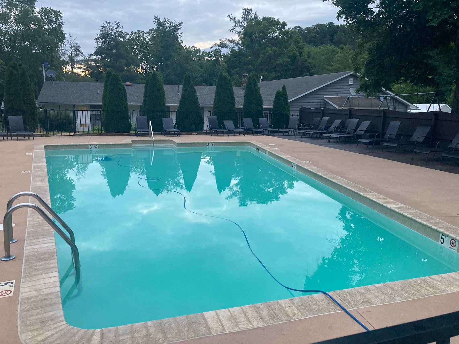 Misty Mountain Camp Resort