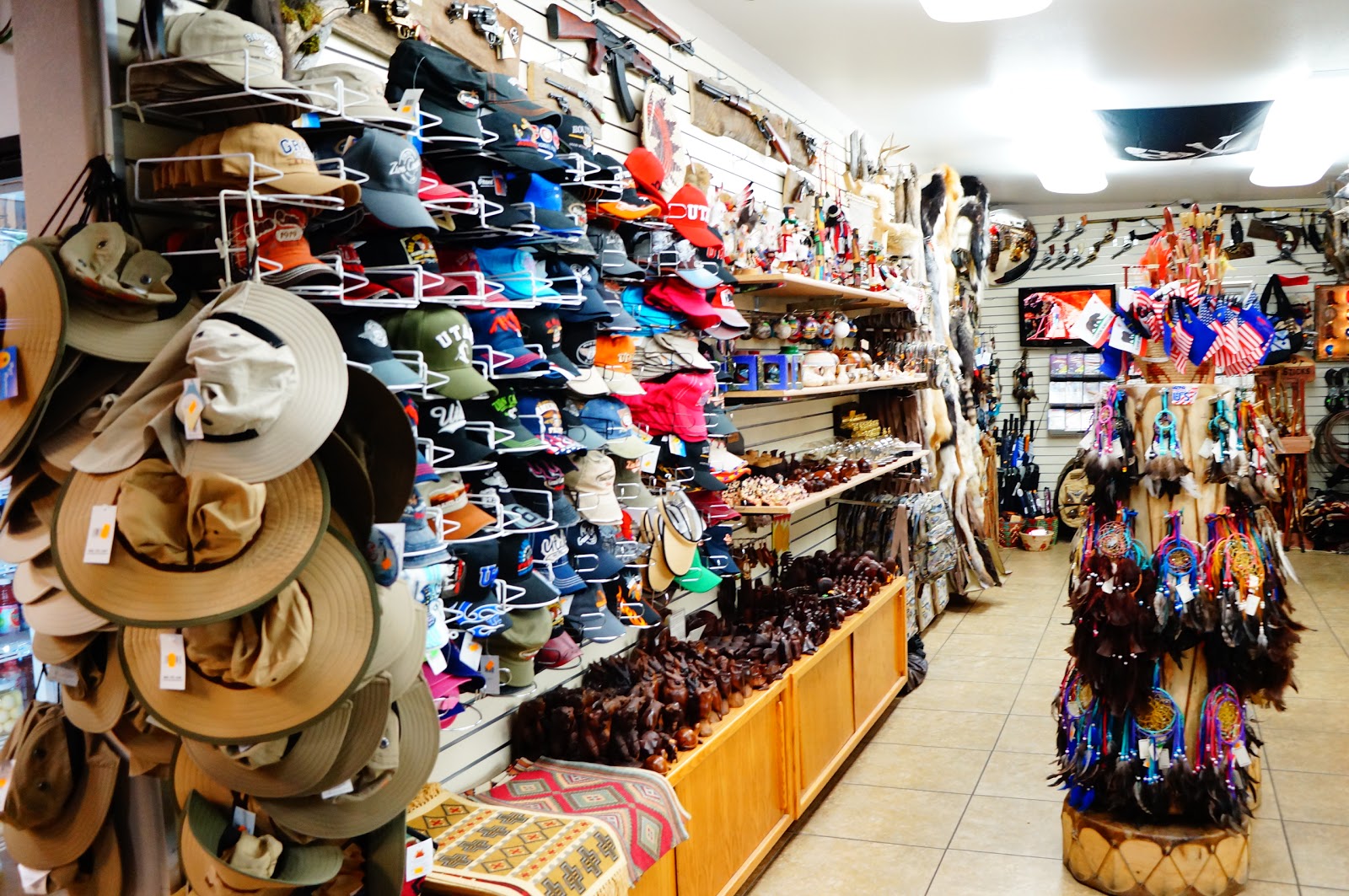 White Mountain Trading Post Mount Carmel