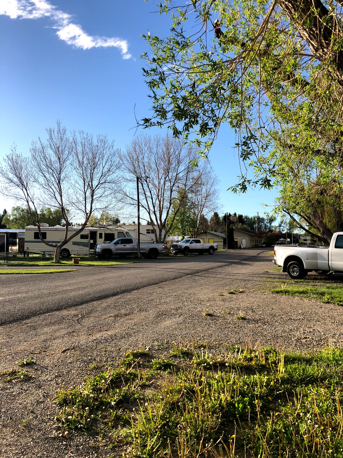 Livingston Inn Motel & Campground