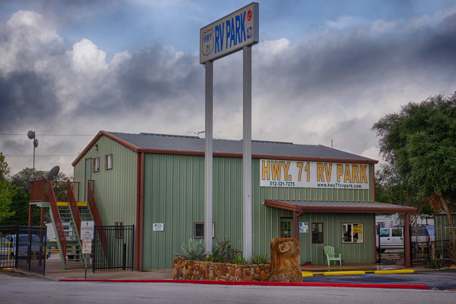 Hwy 71 RV Park