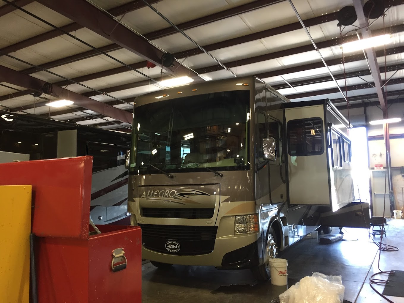 Tiffin Allegro Campground