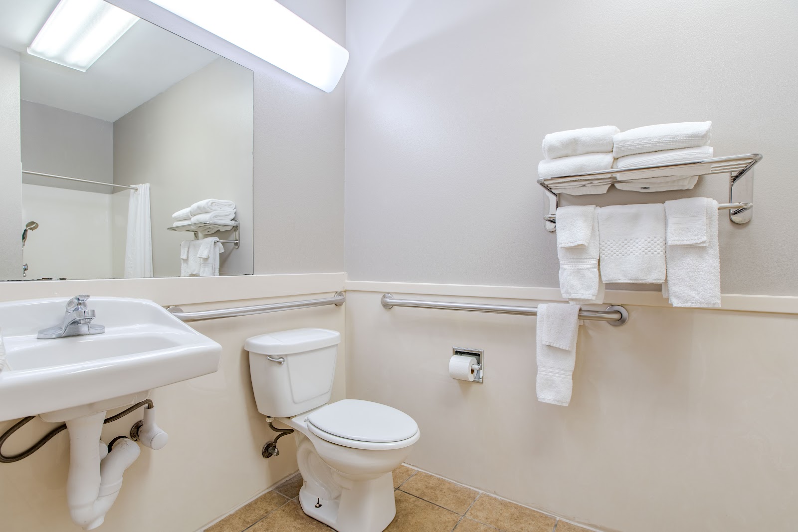 Beyonder Resort Cajun Moon