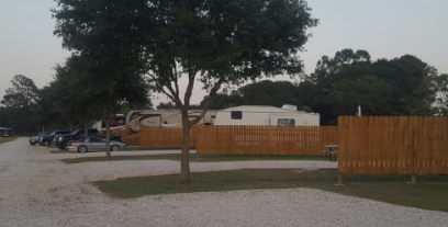 Parkside Marina Resort