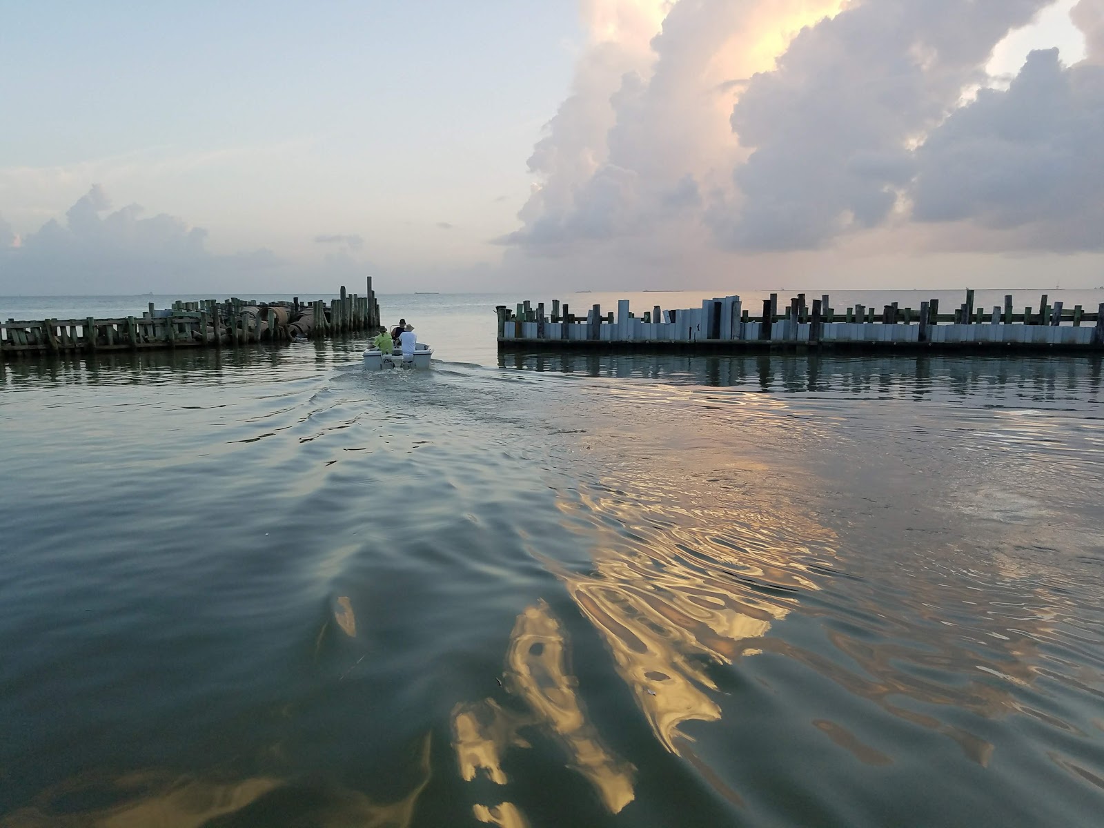 Eagle Point Fishing Camp