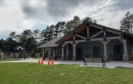 Cumberland Bay State Park