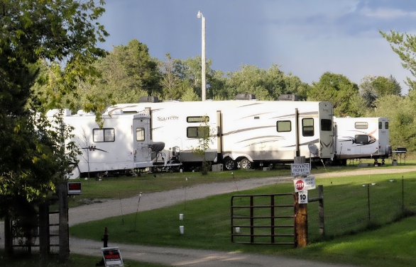 Heartland Trailside RV Camping