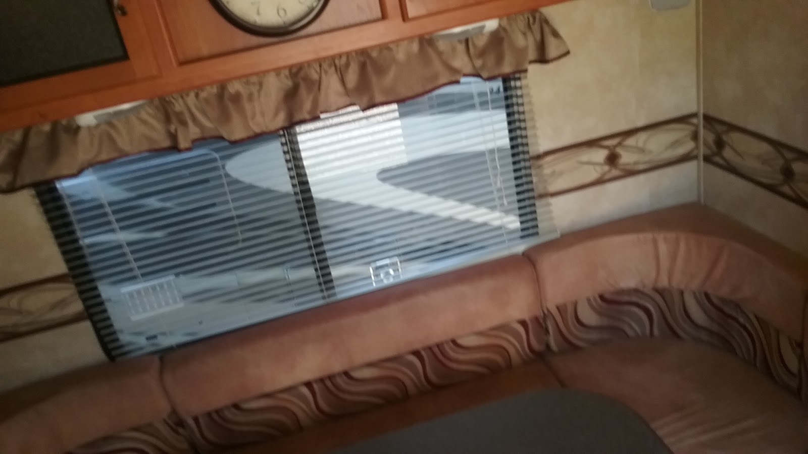 W E S Trailer Sales, Inc