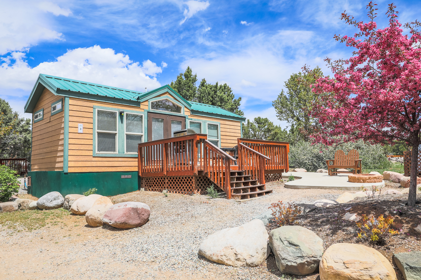 Oasis RV Resort & Cottages – Durango
