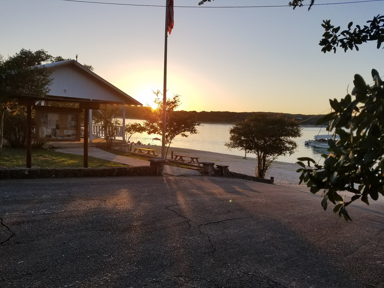 Joes Place Marina & Resort