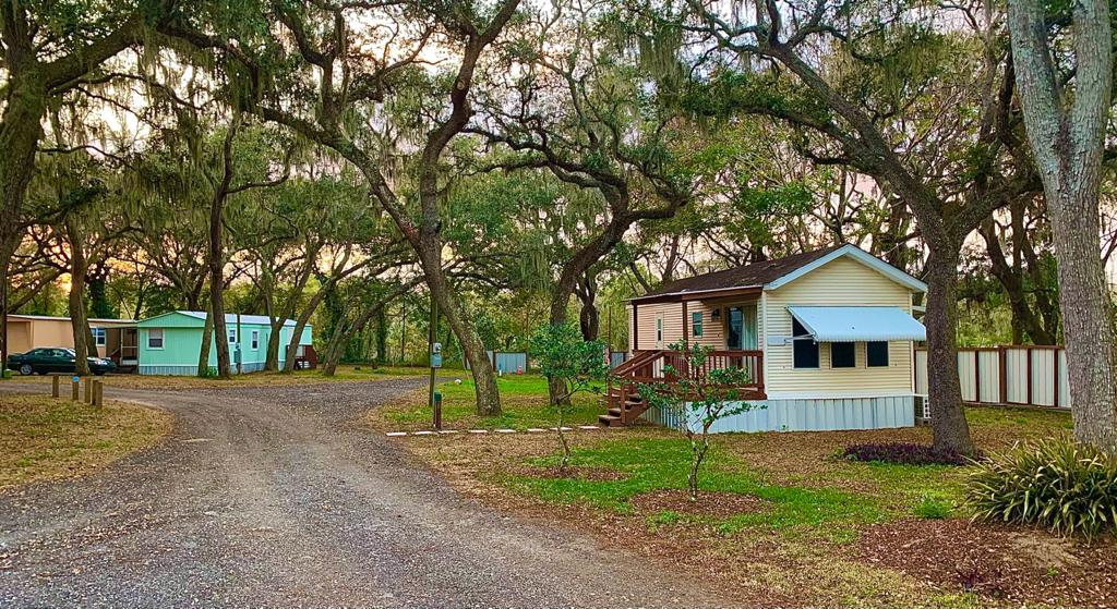 The HUB Leesburg 55+