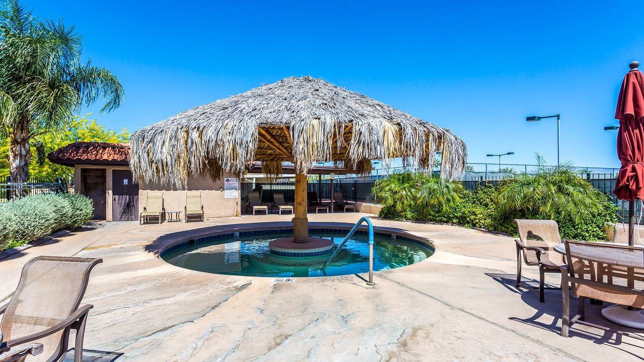 Voyager RV Resort & Hotel