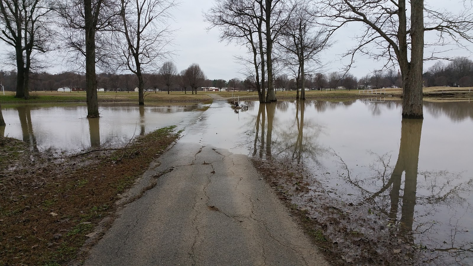 Victory Lake Golf Course