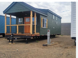 Arizona Whistlestop Luxury RV Park