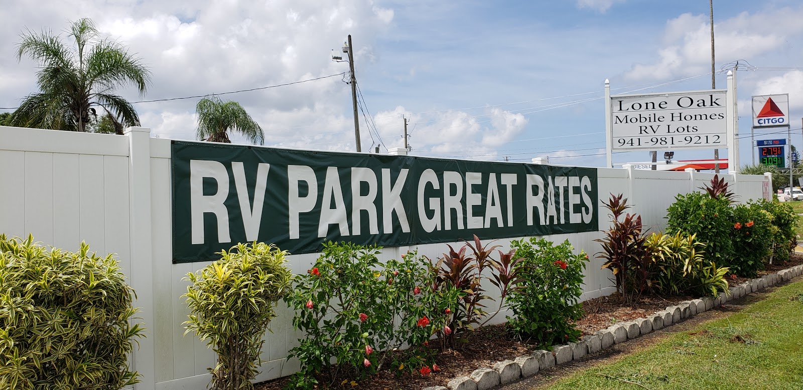 Lone Oak Camper Village