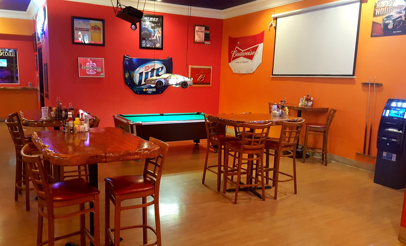 Draft Picks Sports Bar