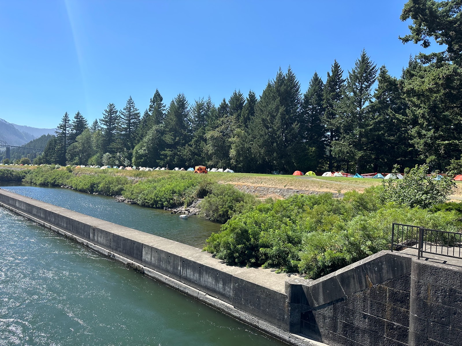 Cascade Locks Marine Park