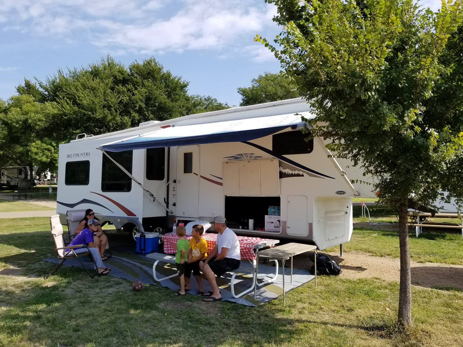 North Shore Marina Campground