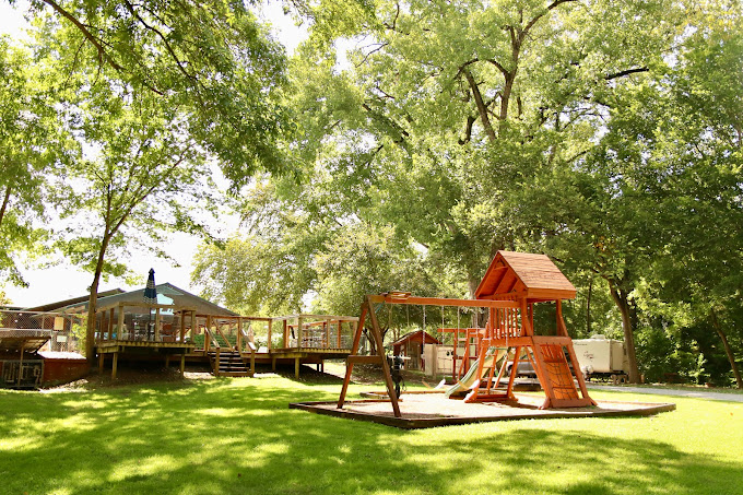 White Buffalo Resort