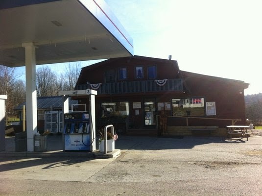 Duxbury Country Store and Campground