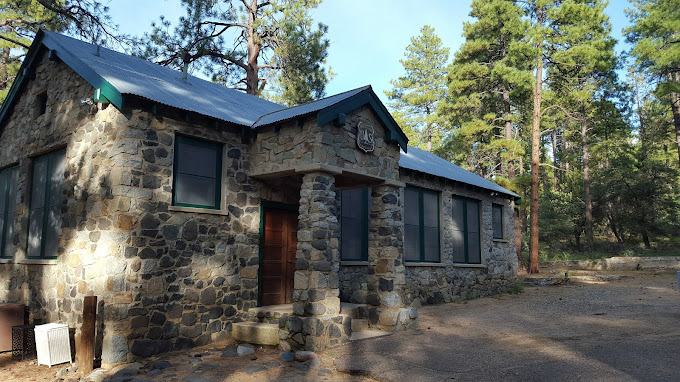 Groom Creek Schoolhouse