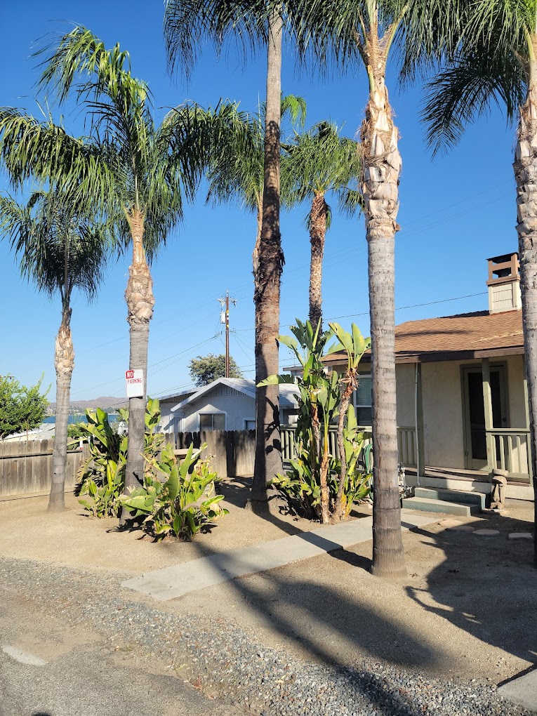 Crane Lakeside Park & Resort