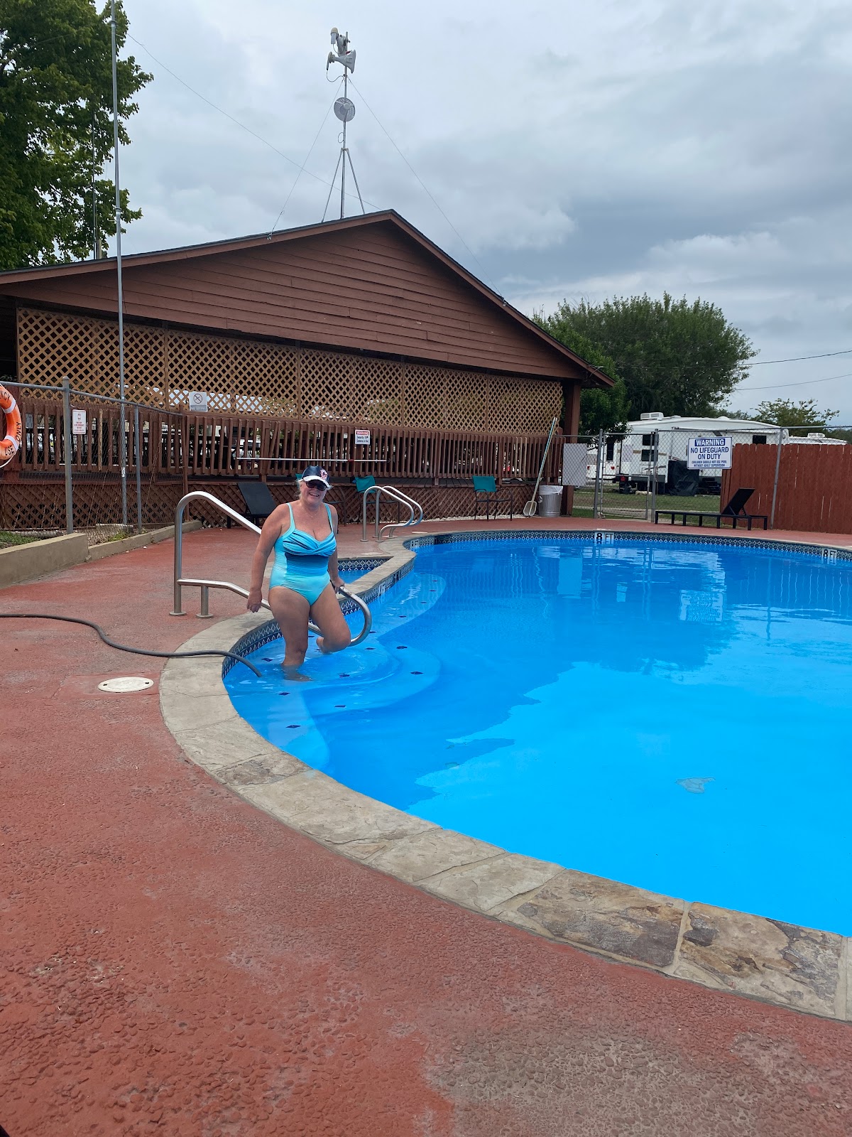 Alamo Fiesta RV Park