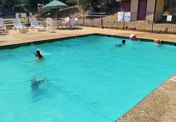 Yosemite Pines RV Resort