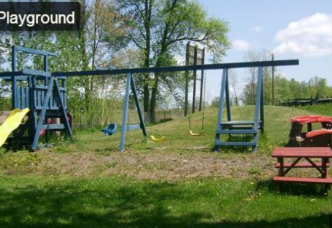 Captain Dan's Crows Nest Resort