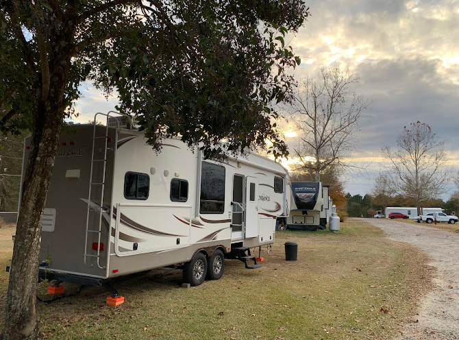 Sparky's Mobile Home & RV Park