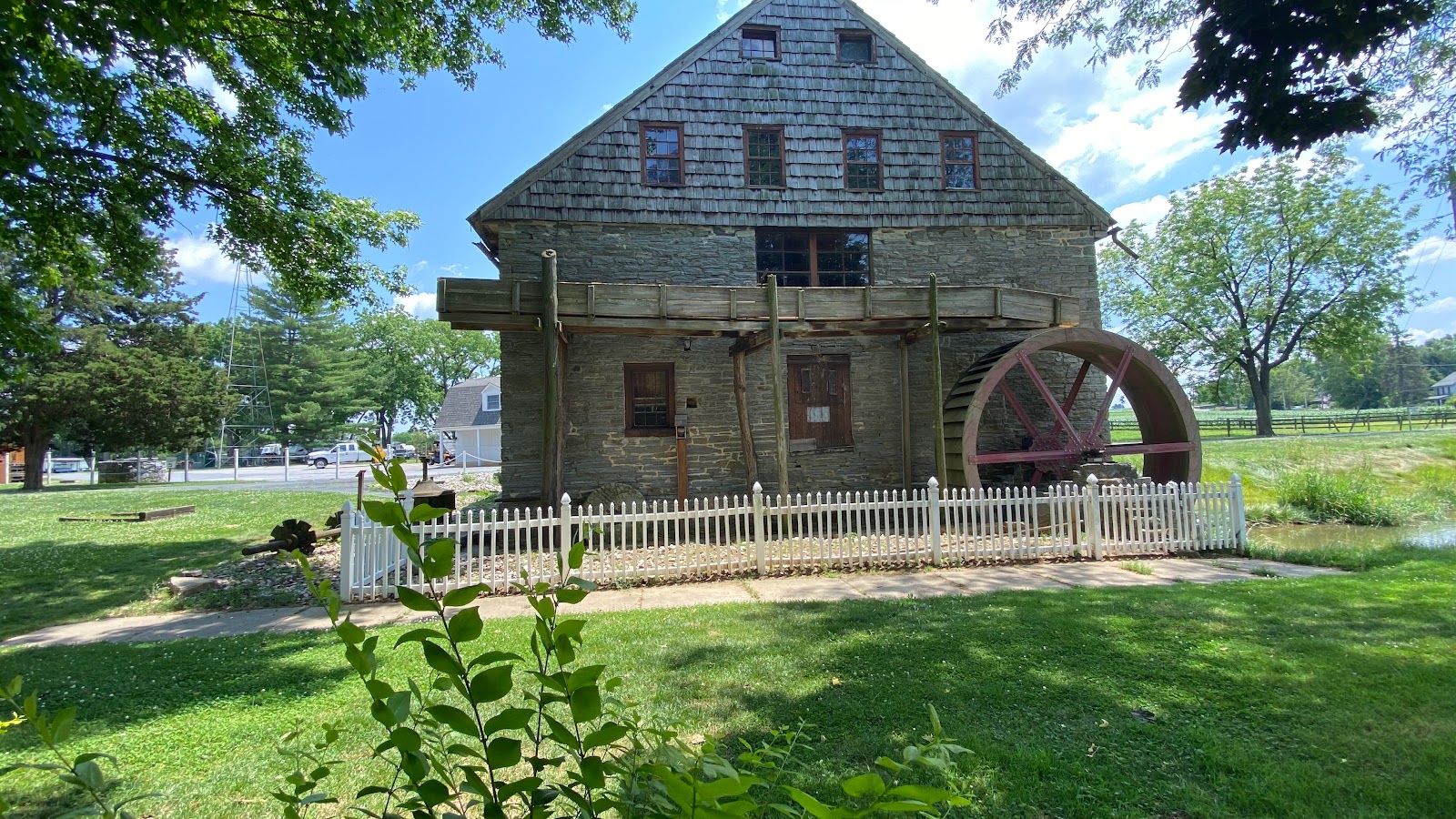 Mill Bridge Campresort