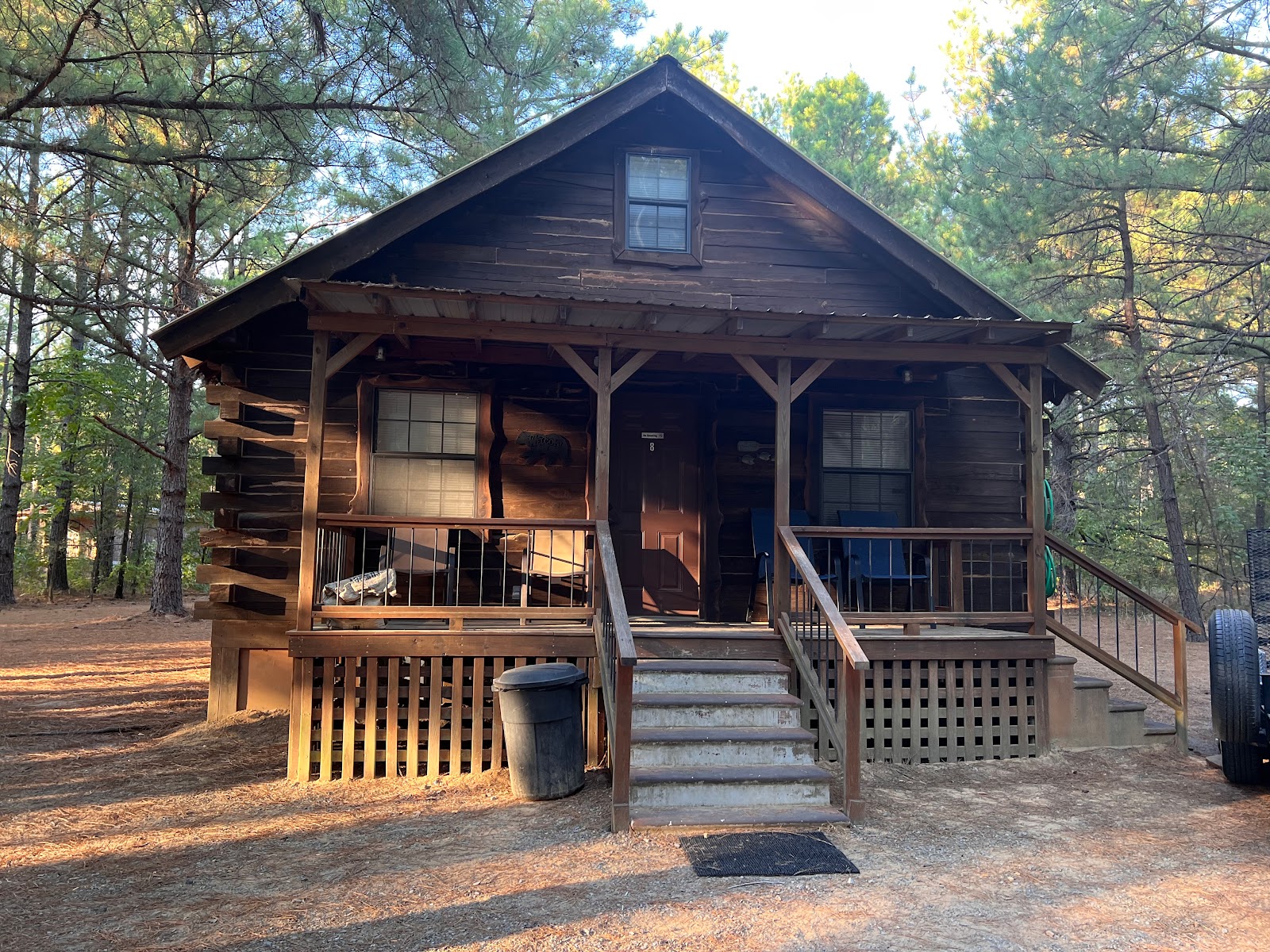 Little Pine Cabins and RV Park