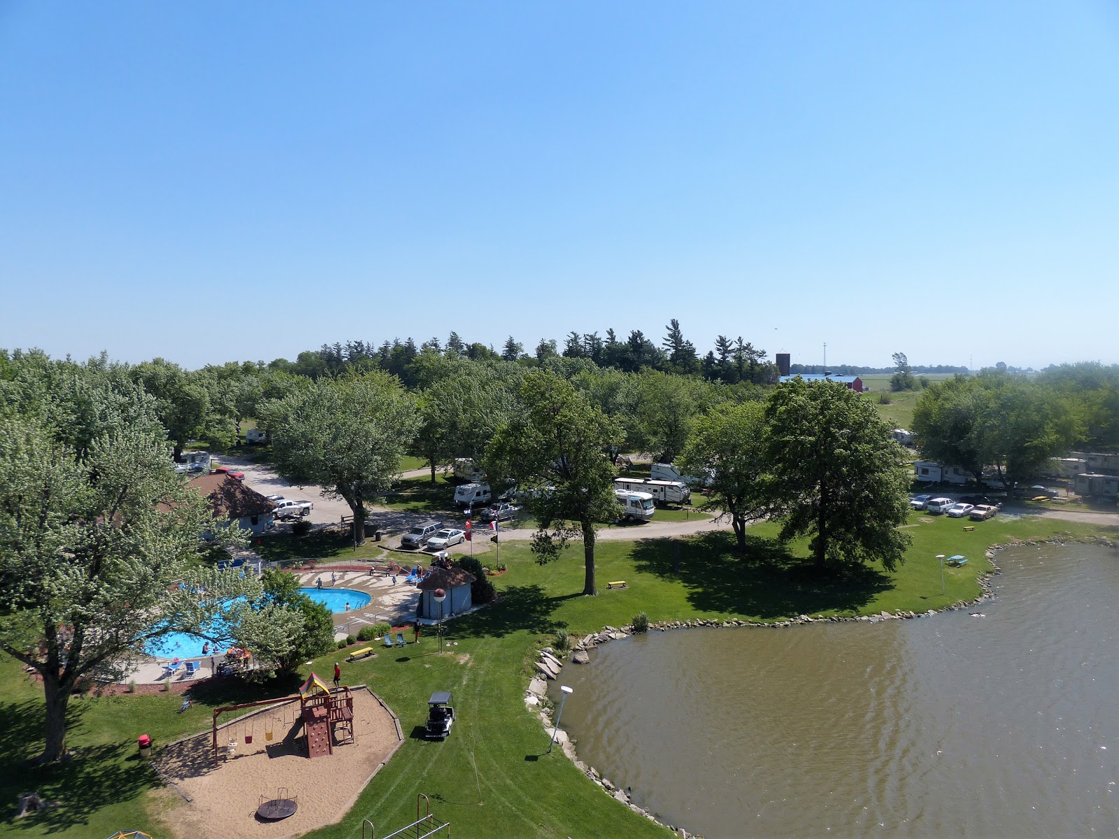 Sleepy Hollow RV Park & Campground