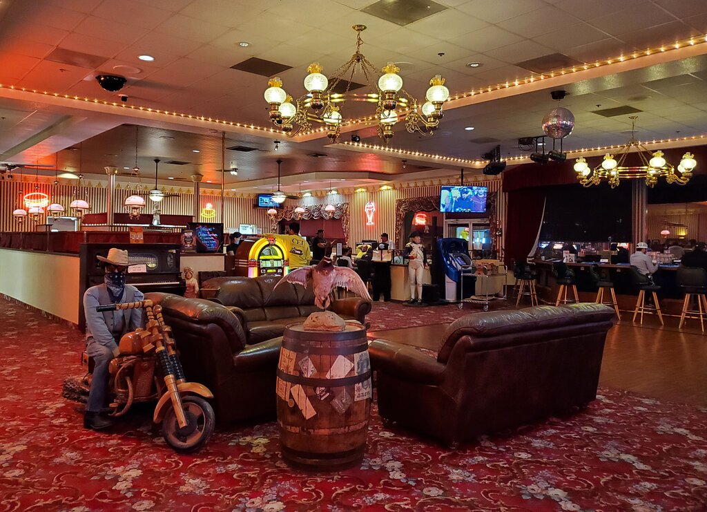 LONGSTREET INN/CASINO/RV/GOLF