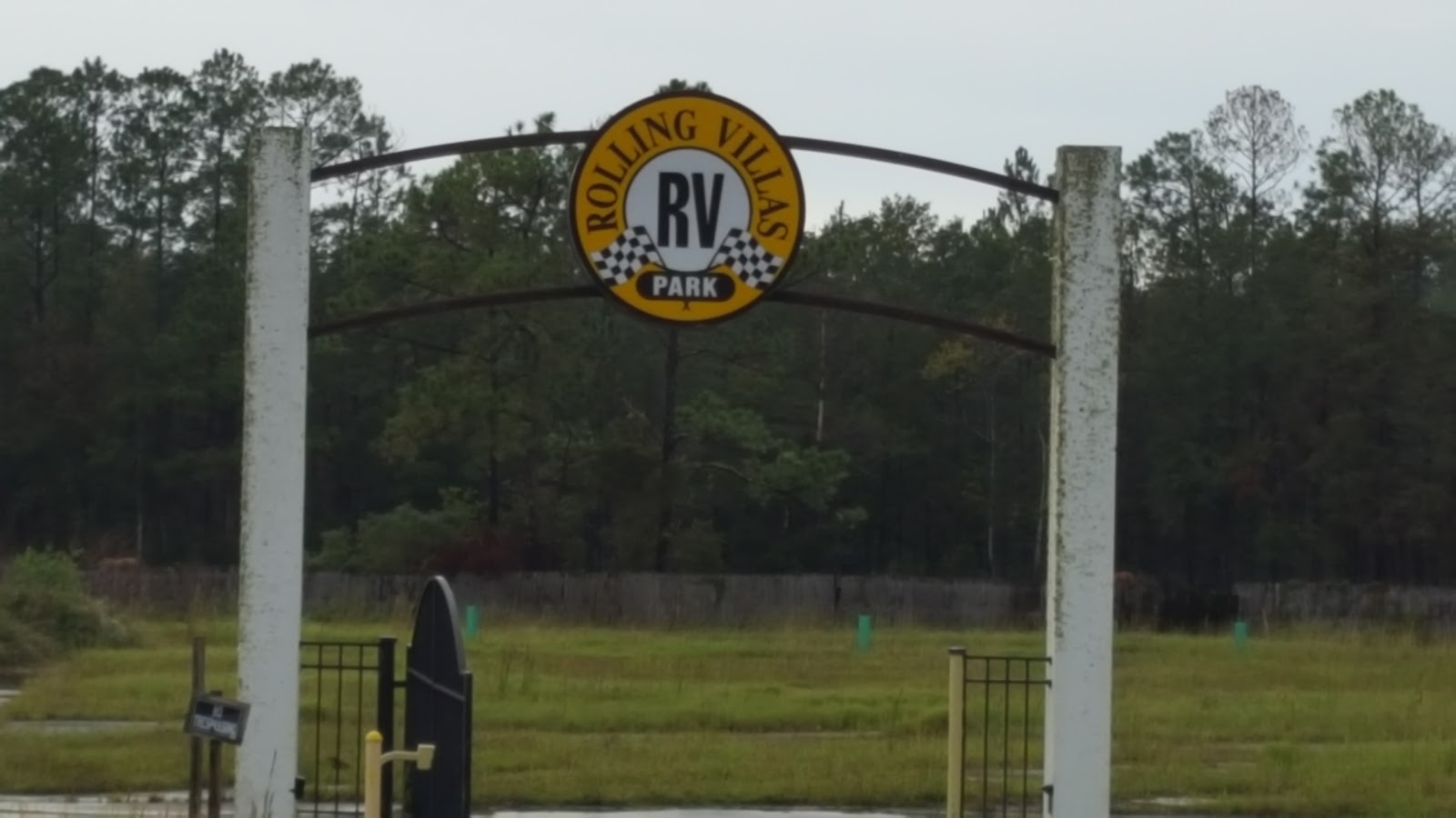 Rolling Villas RV Park