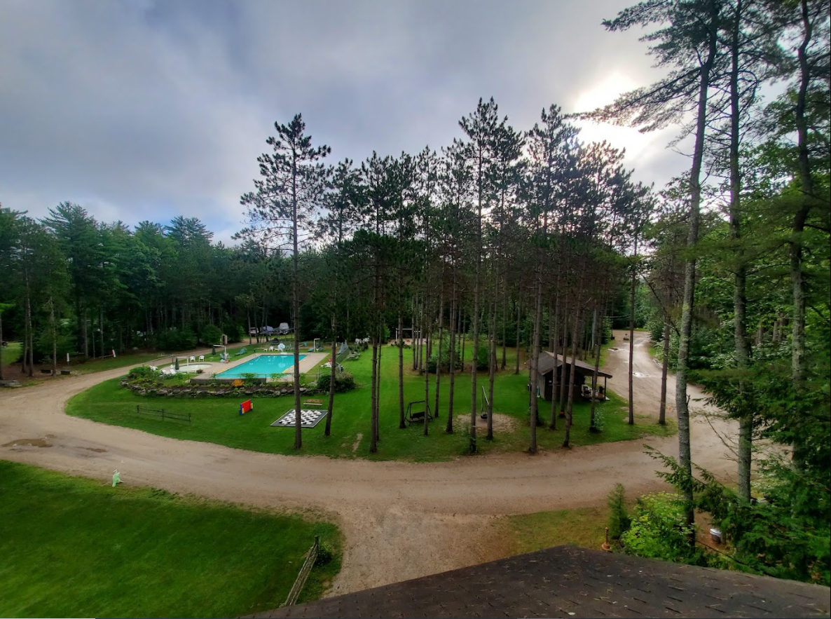 Roberts Knoll Campground