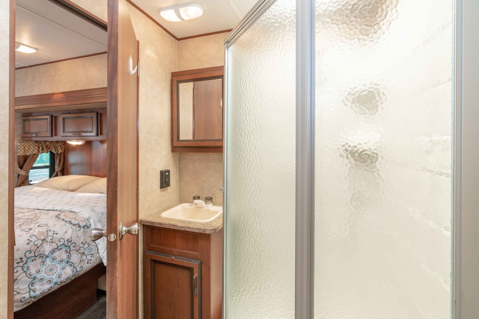 Shady Pines Carefree RV Resort