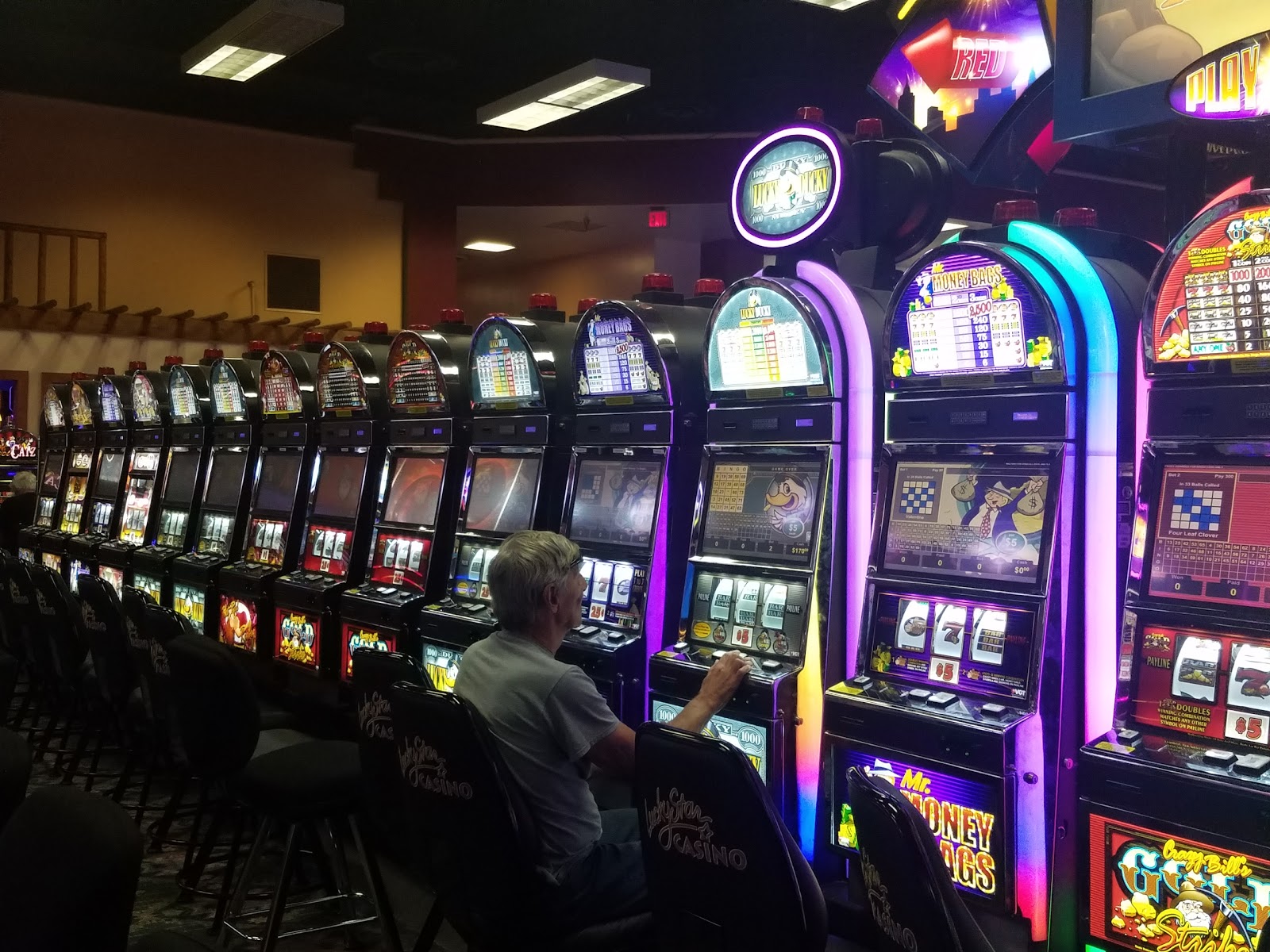 Lucky Star Casino and RV Park