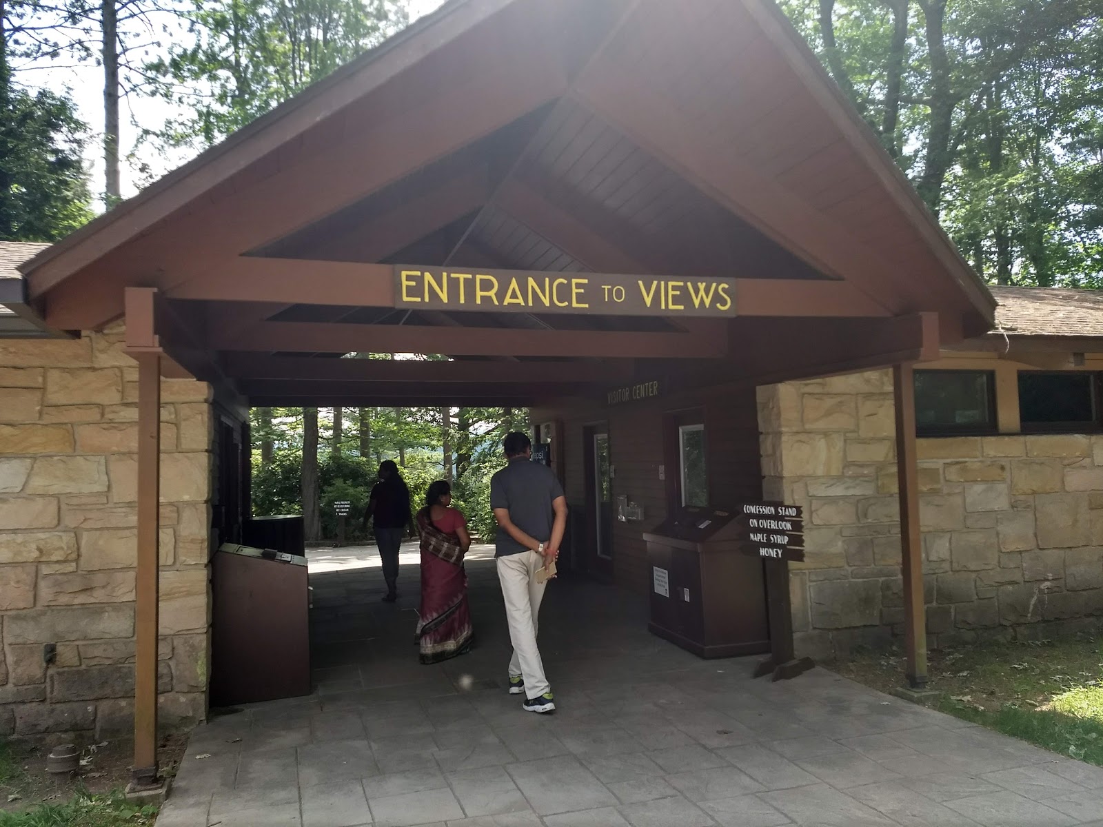 Leonard Harrison State Park Visitor Center