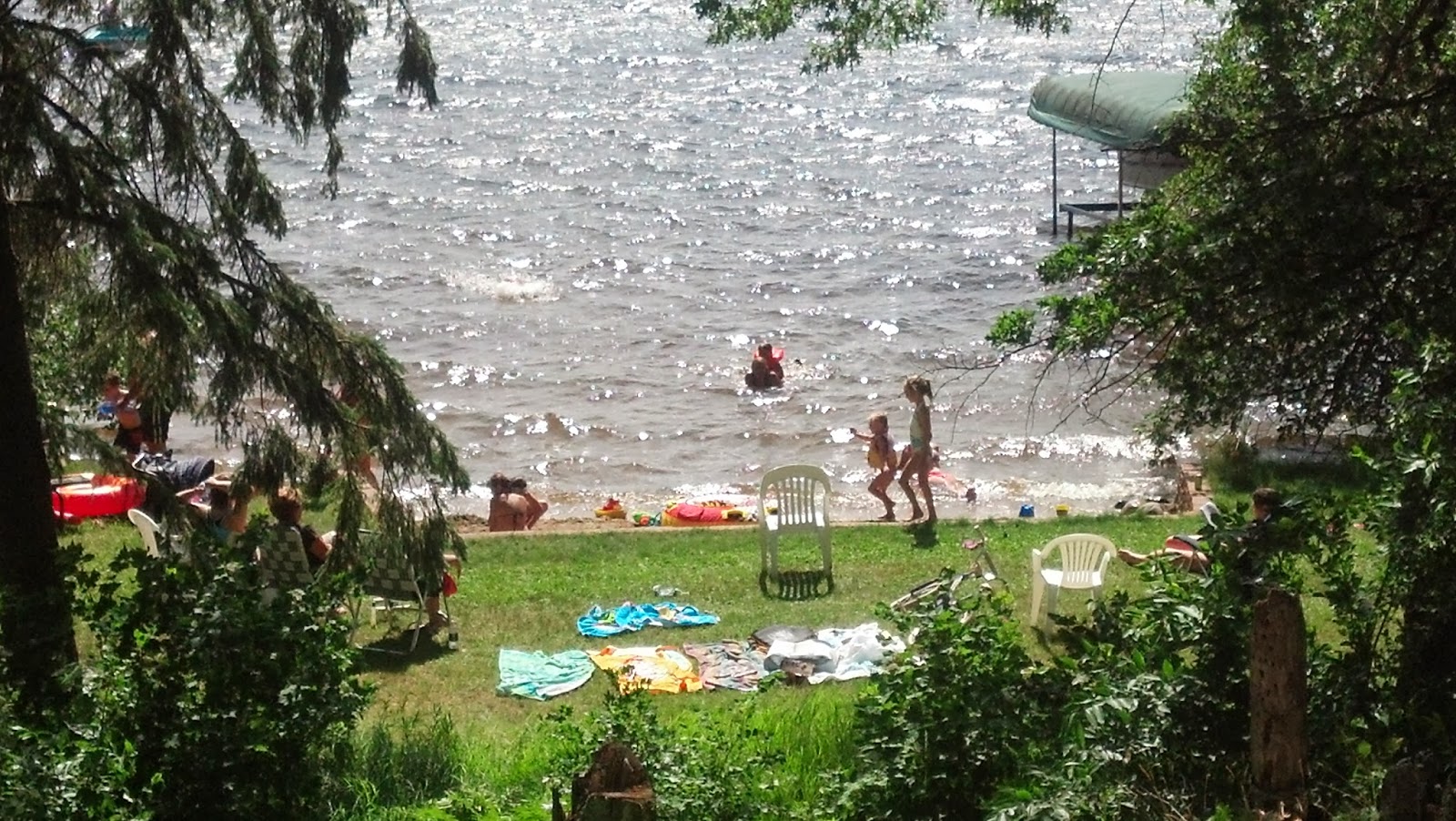 Buckatabon Lodge & Lighthouse Inn