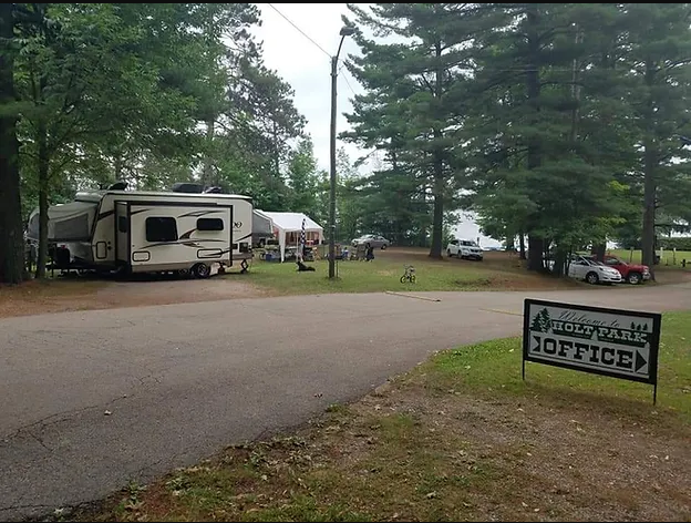 Holt Lake Camping