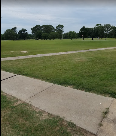 Walnut Lake Country Club