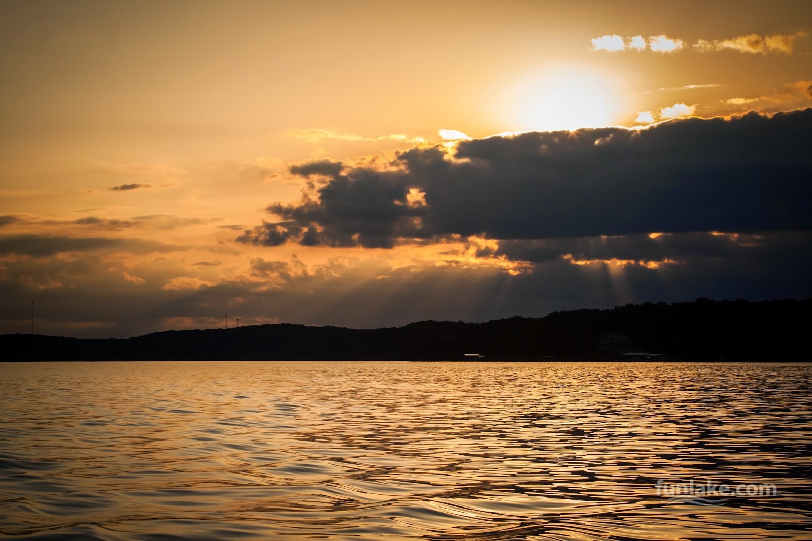 Lake Of The Ozarks Convention & Visitors Bureau