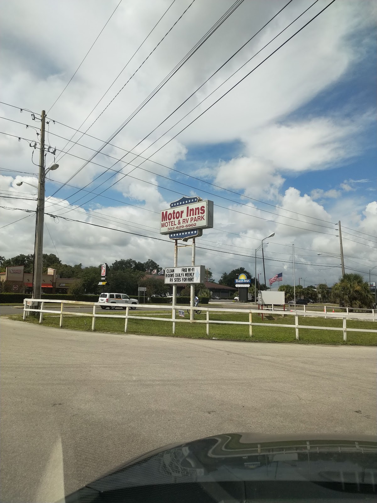 Motor Inns Motel and RV Resort