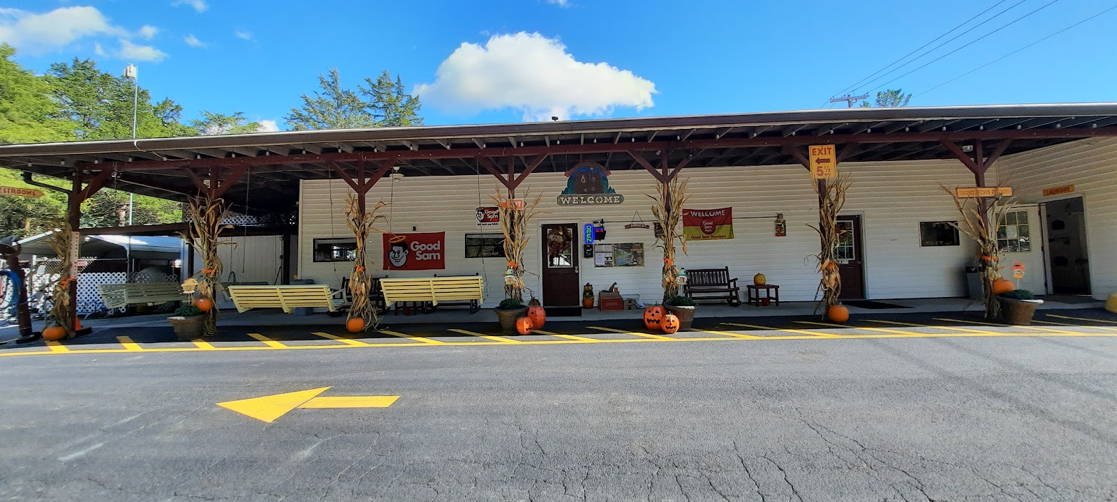 Volunteer Park Family Campground